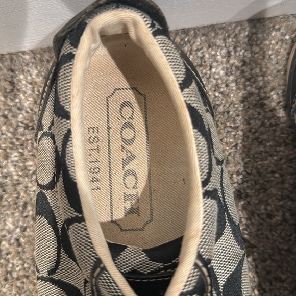 Coach Gray and Black Sneaker Tennis Shoes - Size 8 - Picture 3 of 9
